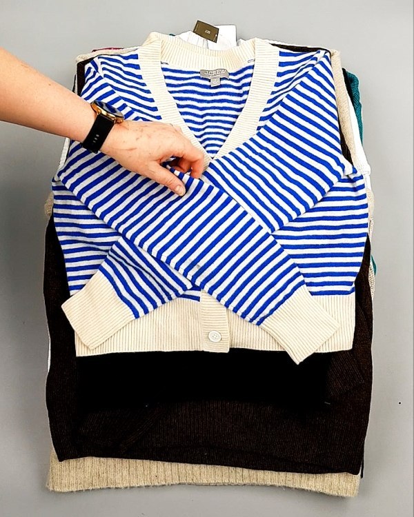 Фотография  165 - Джемпера СТОК CAN 084#7 кг оптом в Йошкар-Оле и республике Марий Эл