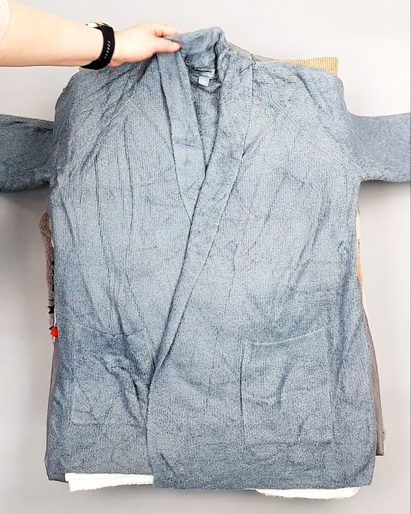 Фотография  793 - Кардиганы СТОК CAN 084#7 кг, ЛОТ №7673 оптом в Йошкар-Оле и республике Марий Эл