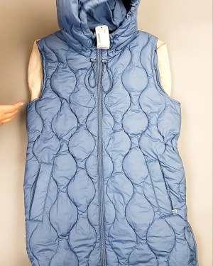 Фотография  997 - Верхняя одежда весна TOM TAILOR 124#7,8 кг, ЛОТ №7581 оптом в Йошкар-Оле и республике Марий Эл