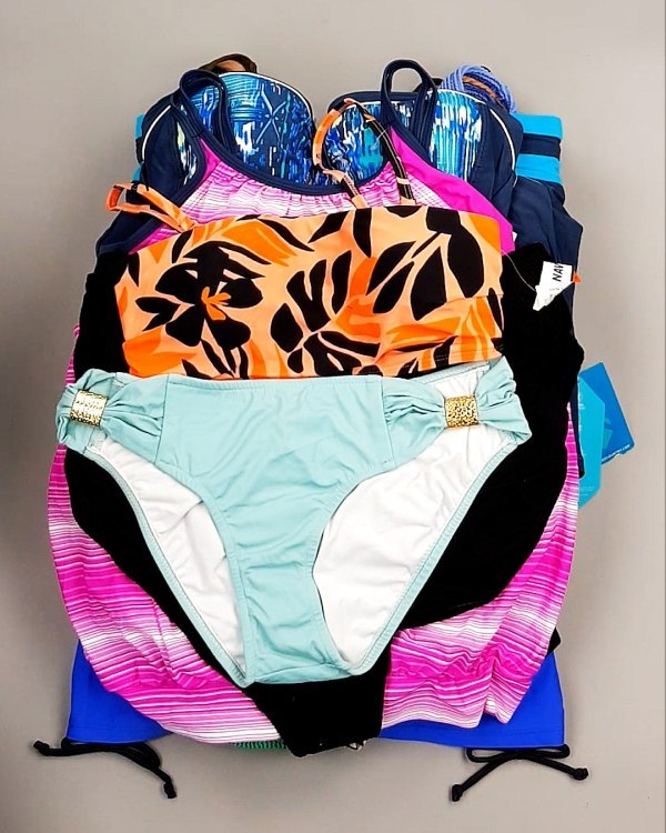 Фотография  754 - Купальники СТОК CAN 124#5 кг, ЛОТ №7689 оптом в Йошкар-Оле и республике Марий Эл