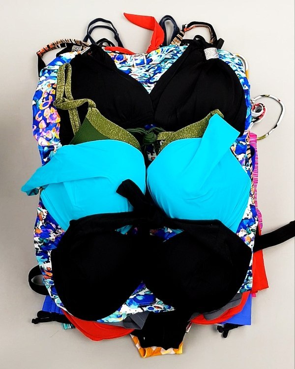 Фотография  241 - Купальники СТОК CAN 124#5 кг, ЛОТ №7686 оптом в Йошкар-Оле и республике Марий Эл