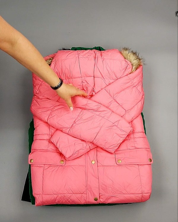 Фотография  527 - Верхняя одежда AMAZON жен 015#10 кг, ЛОТ №7712 оптом в Йошкар-Оле и республике Марий Эл