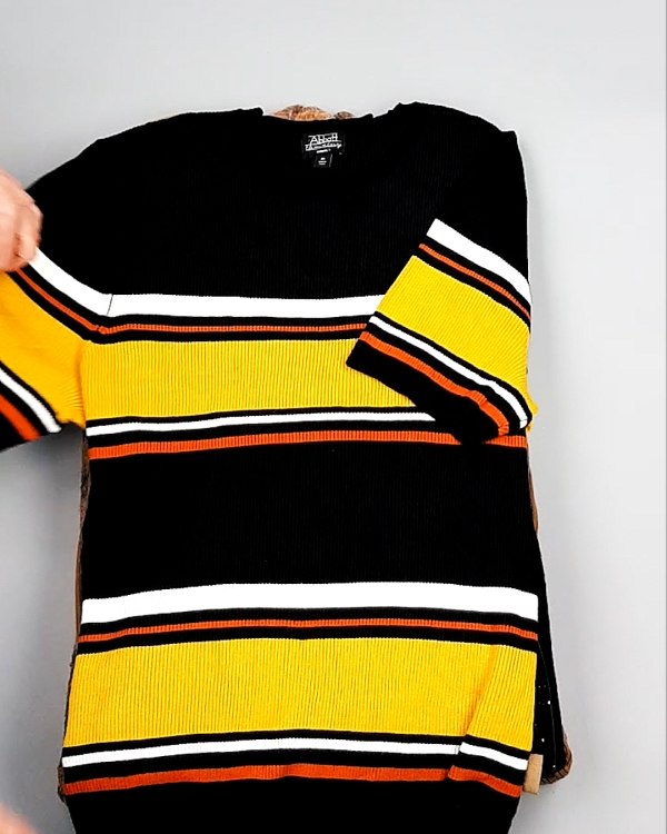 Фотография  851 - Платья СТОК CAN зима 084#7 кг, ЛОТ №7825 оптом в Йошкар-Оле и республике Марий Эл