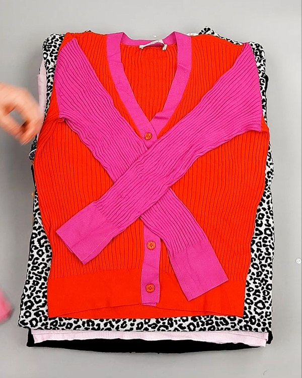 Фотография  351 - Джемпера легкие СТОК CAN 084#7 кг, ЛОТ №7632 оптом в Йошкар-Оле и республике Марий Эл