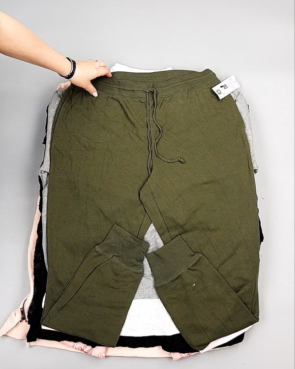 Фотография  680 - AMAZON mix жен весна 015#18 кг, ЛОТ №7718 оптом в Йошкар-Оле и республике Марий Эл