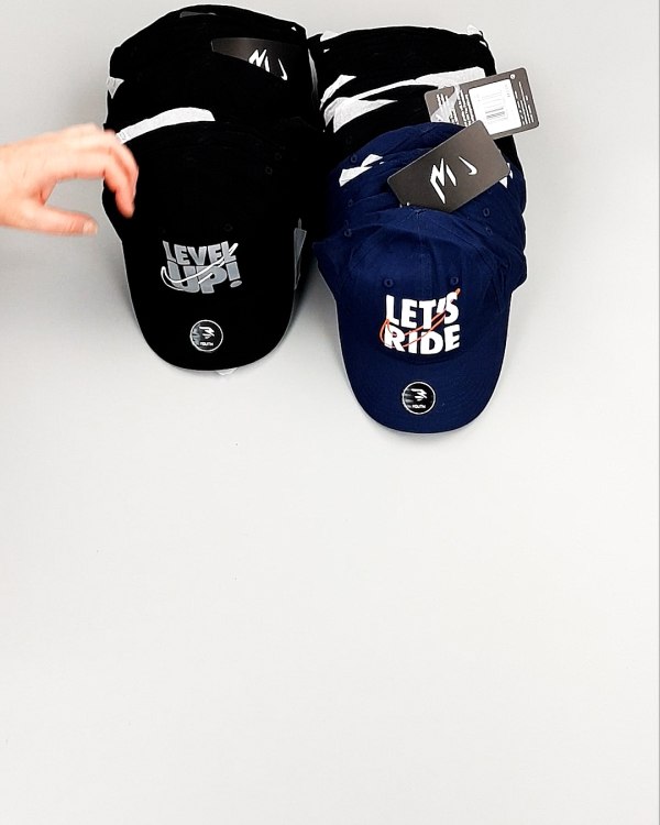 Фотография  531 - Кепки детские CAN 084#5 кг, ЛОТ №7965 оптом в Йошкар-Оле и республике Марий Эл