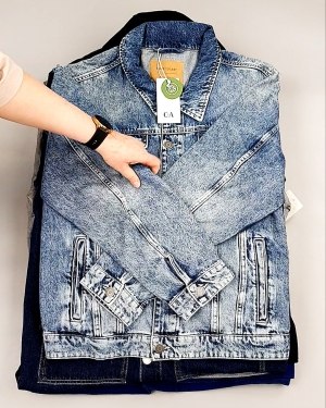 Фотография  954 - Ветровки м/ж C&A 025#10 кг, ЛОТ №7865 оптом в Йошкар-Оле и республике Марий Эл