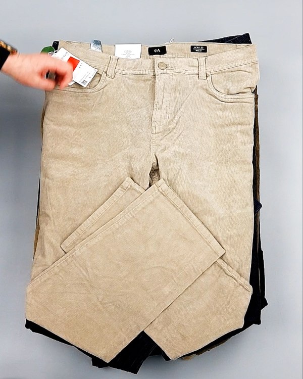 Фотография  833 - Брюки вельветовые м/ж C&A 025#10 кг, ЛОТ №7902 оптом в Йошкар-Оле и республике Марий Эл