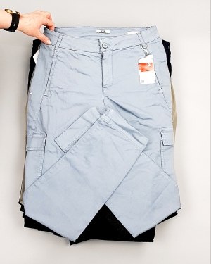 Фотография  334 - Брюки женские лето C&A 025#10 кг, ЛОТ №7895 оптом в Йошкар-Оле и республике Марий Эл