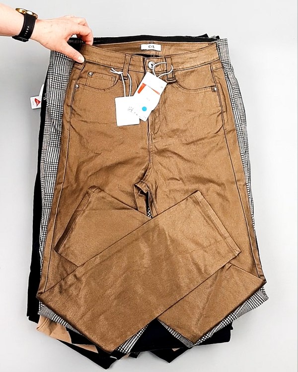 Фотография  170 - Брюки женские лето C&A 025#10 кг, ЛОТ №7892 оптом в Йошкар-Оле и республике Марий Эл