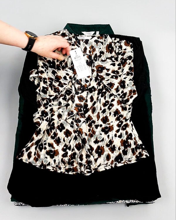 Фотография  261 - Блузки Bestseller+DK 035#5 кг, ЛОТ №8096 оптом в Йошкар-Оле и республике Марий Эл