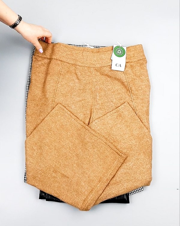 Фотография  708 - Брюки женские зима C&A 025#10 кг, ЛОТ №7908 оптом в Йошкар-Оле и республике Марий Эл