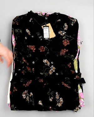 Фотография  507 - Блузки Bestseller 44#5 кг оптом в Йошкар-Оле и республике Марий Эл