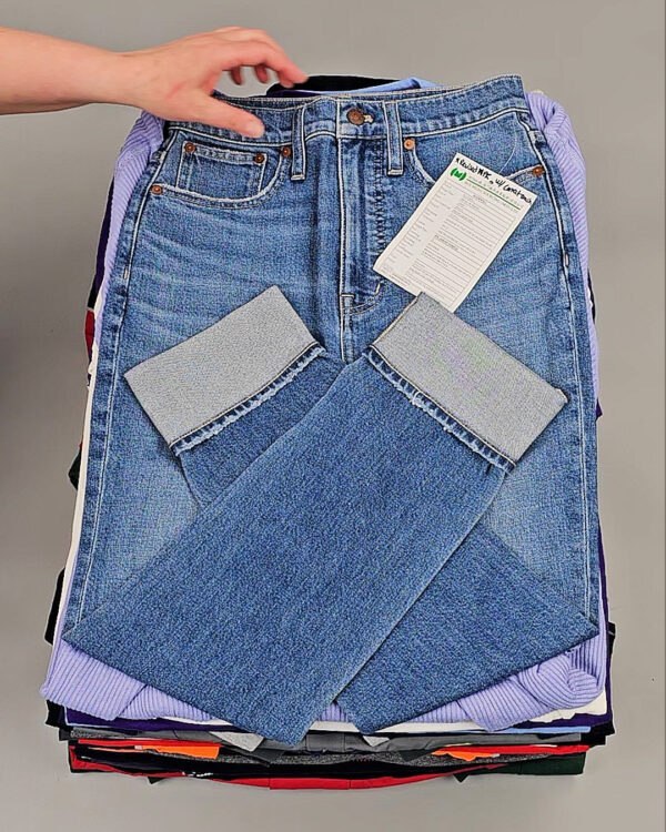 Фотография  325 - CANADA mix 084#50 кг, ЛОТ №8336 оптом в Йошкар-Оле и республике Марий Эл