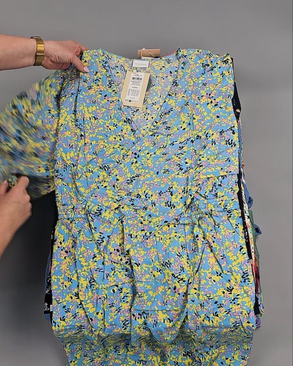 Фотография  969 - MAMA LICIOUS Summer 045 mix#16 кг, ЛОТ №8443 оптом в Йошкар-Оле и республике Марий Эл