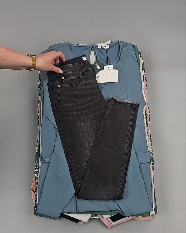 Фотография  589 - JDY Summer mix 045#15 кг, ЛОТ №8424 оптом в Йошкар-Оле и республике Марий Эл