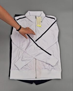 Фотография  560 - Спортивные костюмы  AD83#4 шт, ЛОТ №8637 оптом в Йошкар-Оле и республике Марий Эл