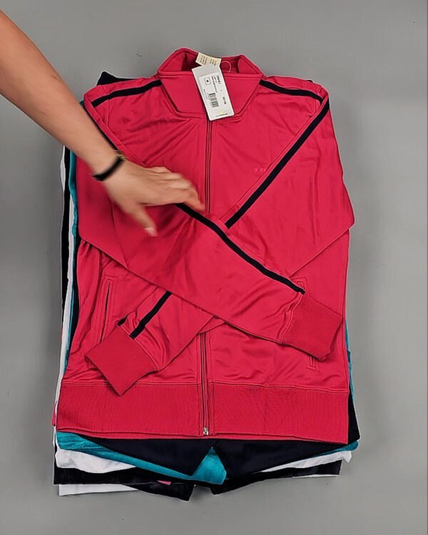 Фотография  863 - Спортивные костюмы  AD83#10 шт, ЛОТ №8639 оптом в Йошкар-Оле и республике Марий Эл