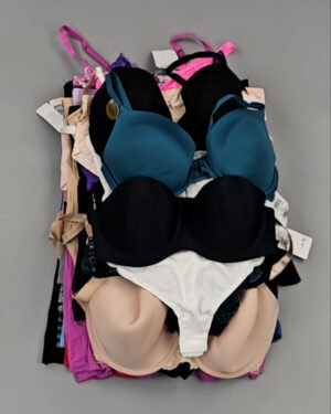 Купить Купальники Nordstrom 124#2,8 кг, ЛОТ №8490 оптом в Йошкар-Оле и республике Марий Эл