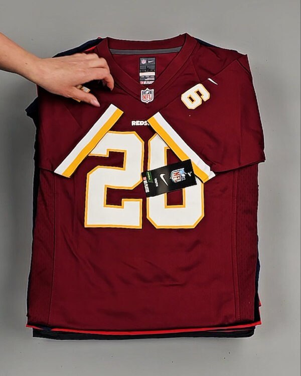 Фотография  736 - KIDS NIKE CAN 084#5 кг, ЛОТ №8478 оптом в Йошкар-Оле и республике Марий Эл