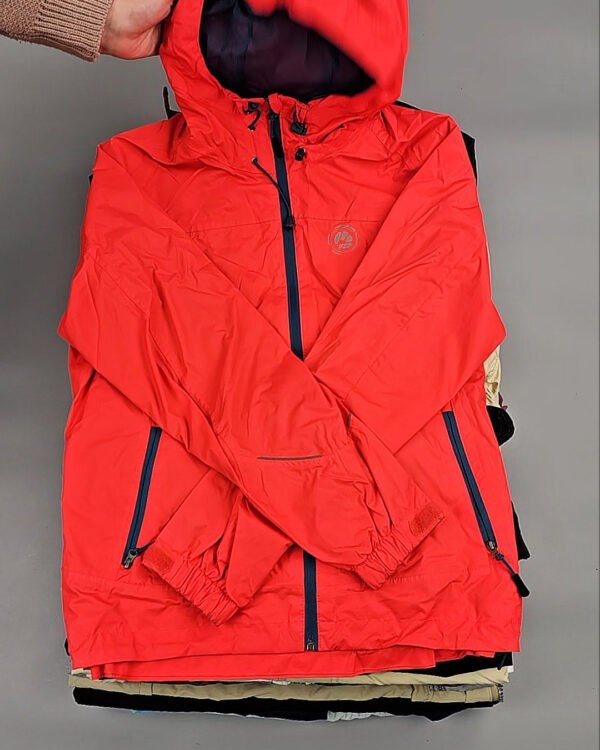 Фотография  920 - Ветровки женские#25 кг, ЛОТ № ВК0086 оптом в Йошкар-Оле и республике Марий Эл