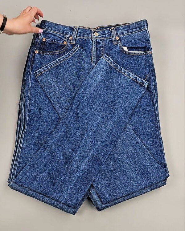 Фотография  883 - Джинсы LEVIS муж #6,3 кг, ЛОТ №8759 оптом в Йошкар-Оле и республике Марий Эл