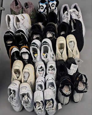 Купить Кроссовки Reebok#23 шт, ЛОТ №8895 оптом в Йошкар-Оле и республике Марий Эл