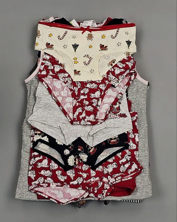 Фотография  686 - Нижнее белье CALZEDONIA дети#40 шт, ЛОТ №8826 оптом в Йошкар-Оле и республике Марий Эл