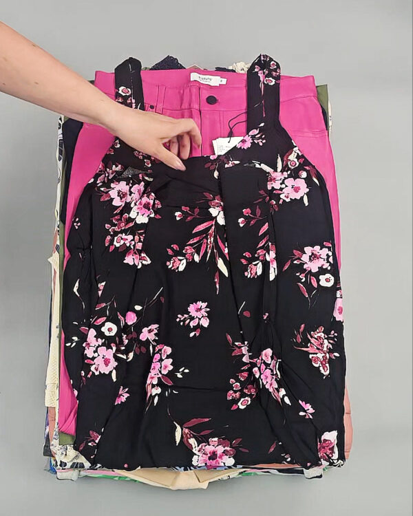 Фотография  583 - B.YOUNG Summer mix 045#17 кг оптом в Йошкар-Оле и республике Марий Эл