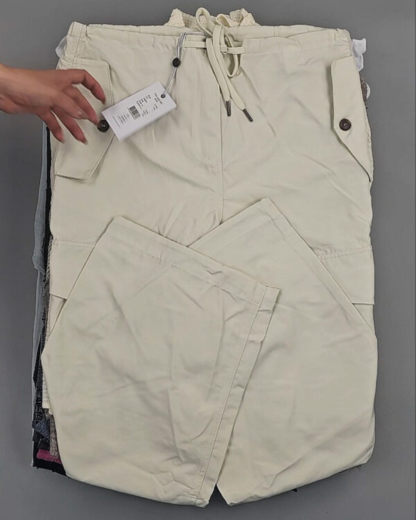 Фотография  363 - CO COUTURE mix 075#25 шт, ЛОТ №9008 оптом в Йошкар-Оле и республике Марий Эл