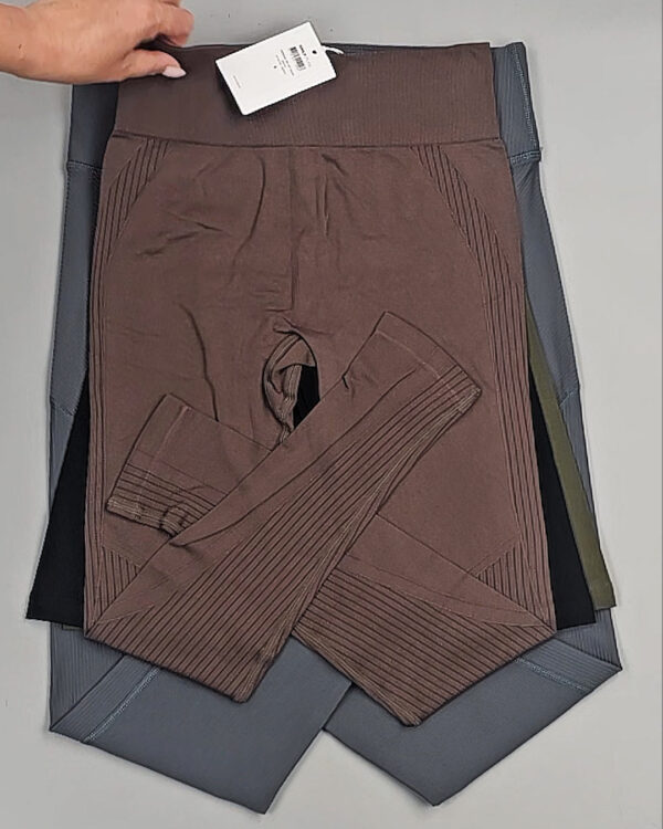 Фотография  128 - Спорт Bestseller 045 B#4 кг, ЛОТ №9038 оптом в Йошкар-Оле и республике Марий Эл