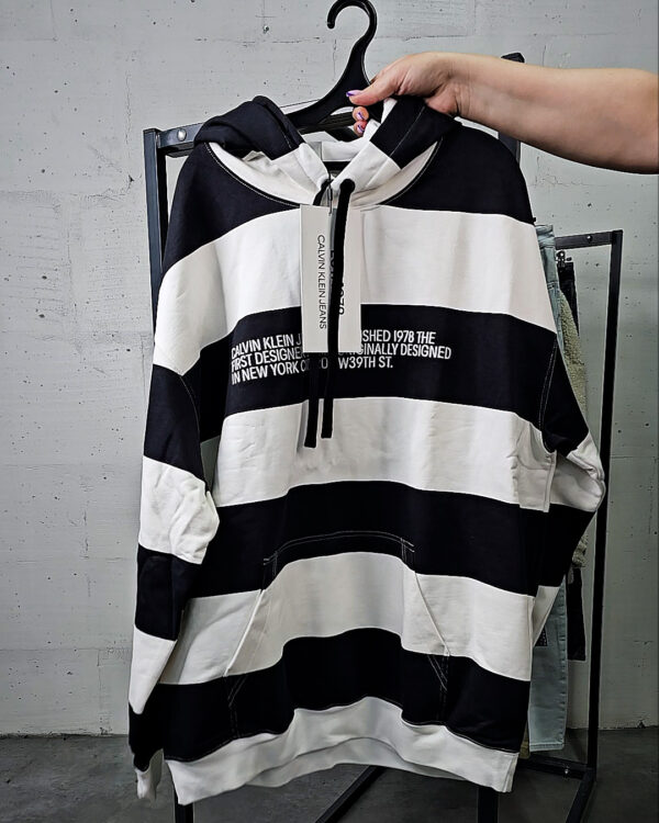 Фотография  236 - LACOSTE, CALVIN KLEIN, TOMMY HILFIGER, GUESS + 075#20 шт, ЛОТ №9072 оптом в Йошкар-Оле и республике Марий Эл