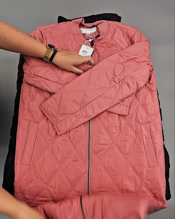 Фотография  918 - Верхняя одежда VILA#10 кг оптом в Йошкар-Оле и республике Марий Эл