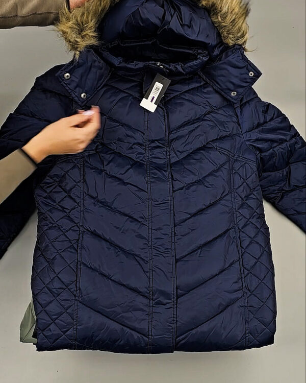 Фотография  102 - Верхняя одежда женская CAN 104#15 кг, ЛОТ СТ-9349 оптом в Йошкар-Оле и республике Марий Эл