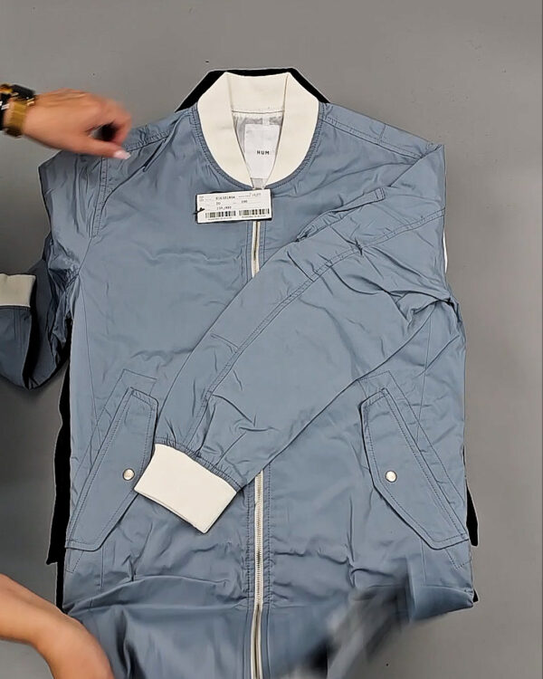 Фотография  130 - Верхняя одежда Корея 085#15 кг, ЛОТ № СТ-9246 оптом в Йошкар-Оле и республике Марий Эл