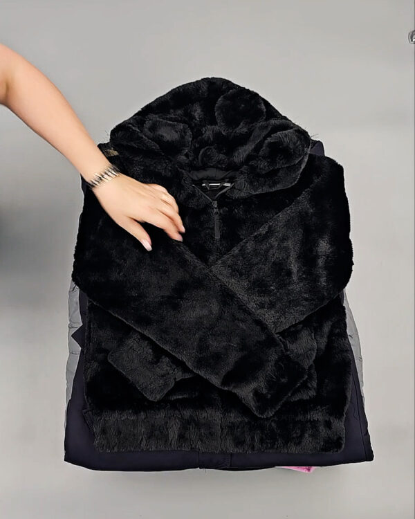 Фотография  739 - Верхняя одежда СТОК дети 065#10 кг, ЛОТ СТ-9343 оптом в Йошкар-Оле и республике Марий Эл