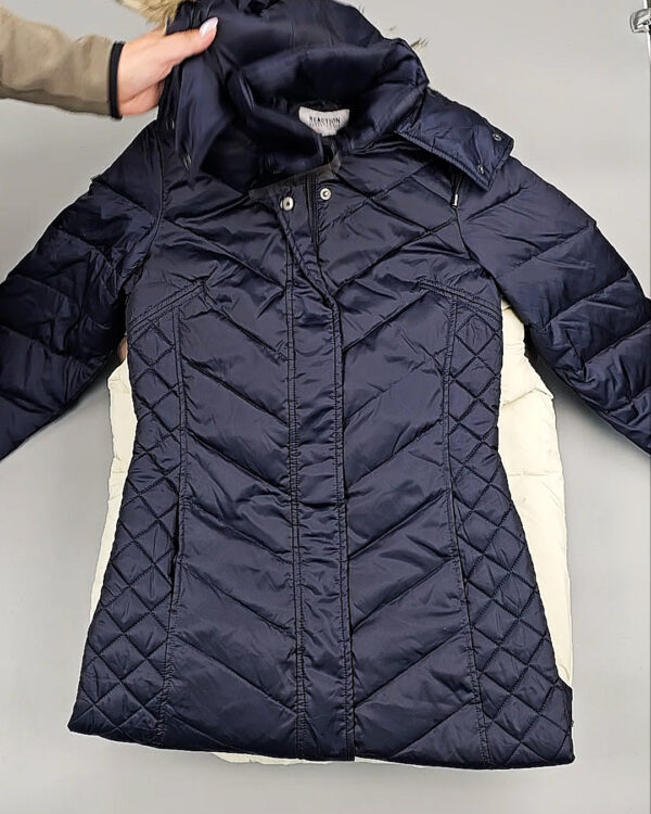 Фотография  781 - Верхняя одежда женская CAN 104#15 кг, ЛОТ СТ-9353 оптом в Йошкар-Оле и республике Марий Эл