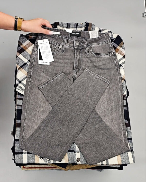 Фотография  170 - JACK JONES Men Winter mix 075#20 кг, ЛОТ № СТ-9265 оптом в Йошкар-Оле и республике Марий Эл