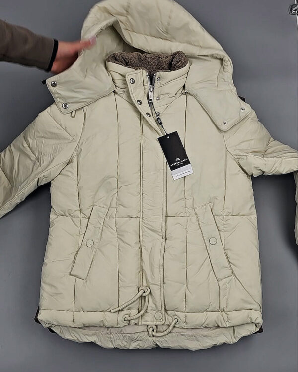 Фотография  139 - Верхняя одежда женская CAN 104#15 кг, ЛОТ СТ-9353 оптом в Йошкар-Оле и республике Марий Эл