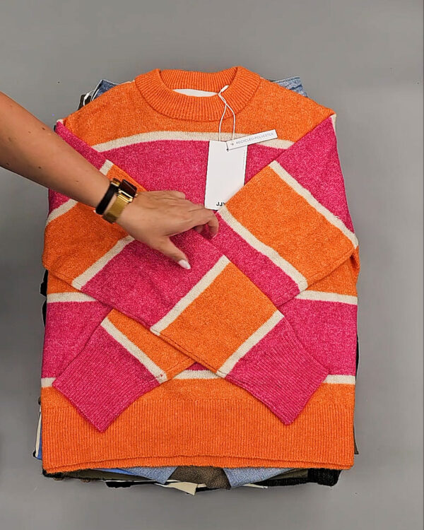 Фотография  557 - JACK JONES Women mix 075 #15 кг оптом в Йошкар-Оле и республике Марий Эл