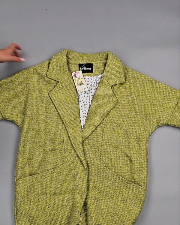 Фотография  905 - Верхняя одежда Корея 085#15 кг оптом в Йошкар-Оле и республике Марий Эл