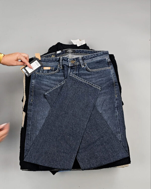 Фотография  873 - JACK JONES Men Winter mix 075#20 кг, ЛОТ № СТ-9266 оптом в Йошкар-Оле и республике Марий Эл