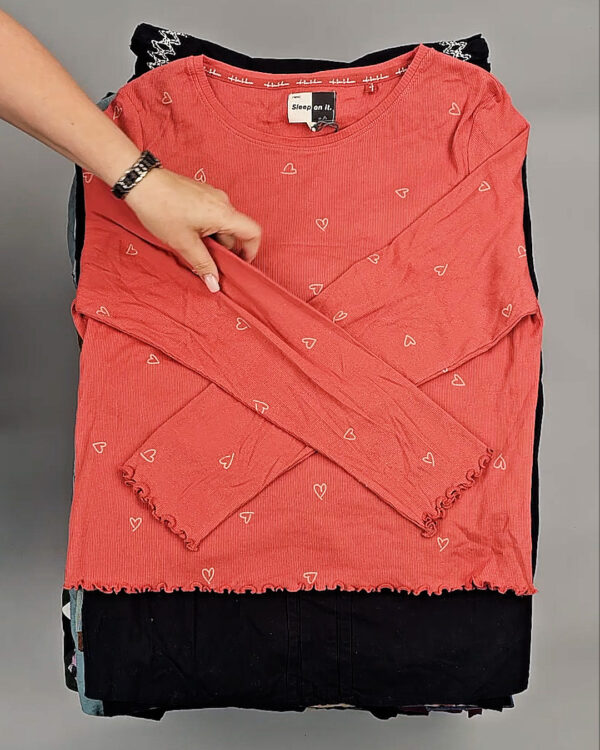 Фотография  390 - NEXT Winter Women mix#15 кг, ЛОТ СТ-9456 оптом в Йошкар-Оле и республике Марий Эл