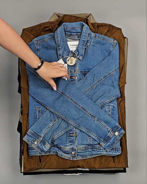 Фотография  898 - Ветровки Bestseller+DK 035#10 кг, ЛОТ СТ-9399 оптом в Йошкар-Оле и республике Марий Эл