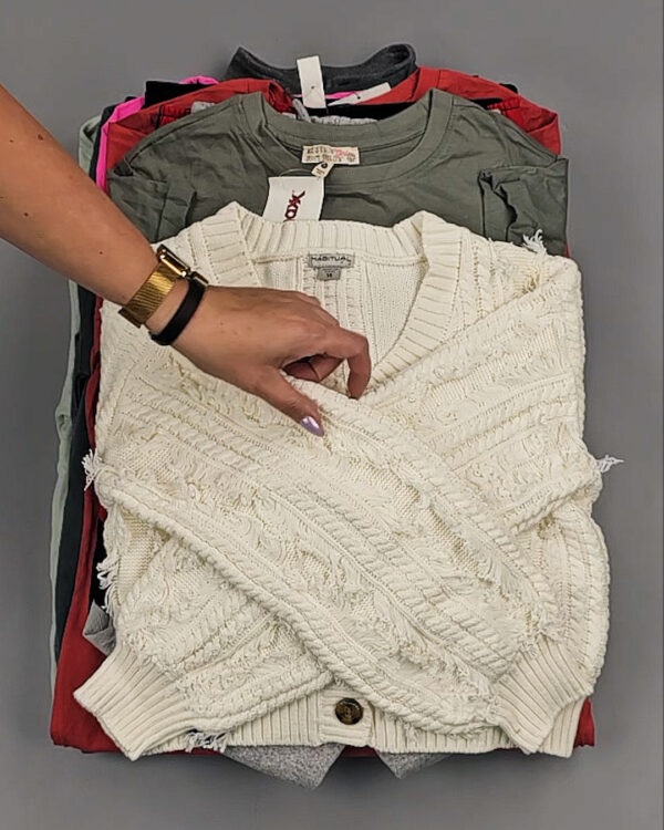 Фотография  418 - KIDS Winter СТОК CAN 084#5 кг, ЛОТ СТ-9447 оптом в Йошкар-Оле и республике Марий Эл