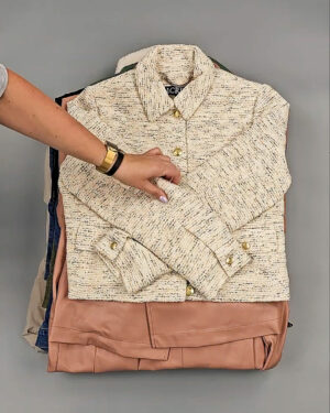 Фотография  559 - Ветровки женские CAN 104#12,4 кг, ЛОТ СТ-9403 оптом в Йошкар-Оле и республике Марий Эл