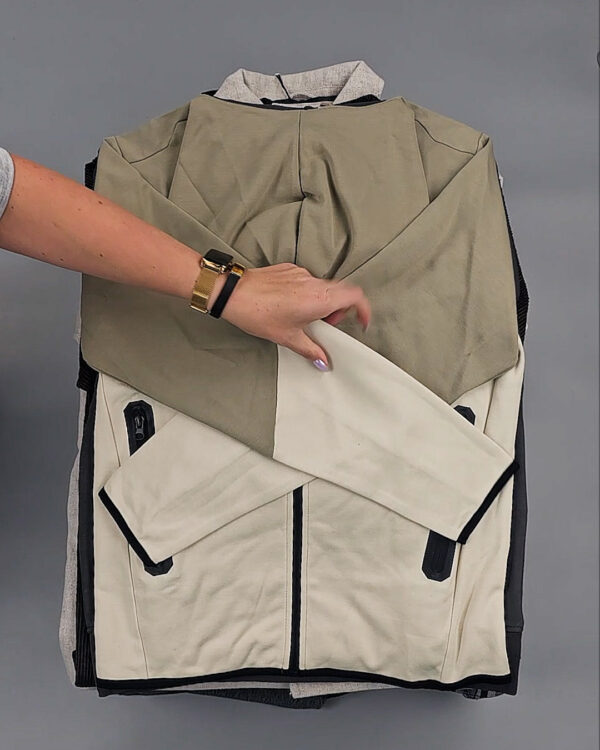 Фотография  809 - JACK JONES Men Winter mix 075#20 кг, ЛОТ № СТ-9446 оптом в Йошкар-Оле и республике Марий Эл