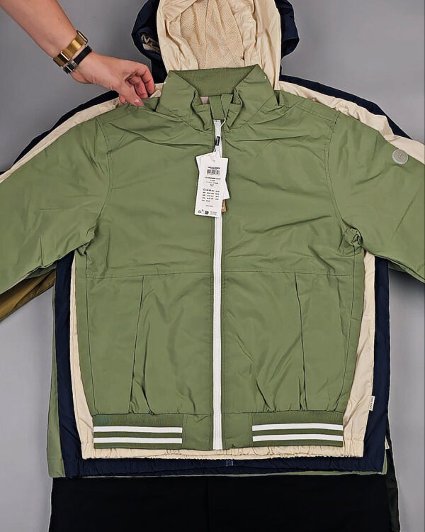 Фотография  671 - Ветровки BLEND HE + 075#10,3 кг, ЛОТ СТ-9570 оптом в Йошкар-Оле и республике Марий Эл