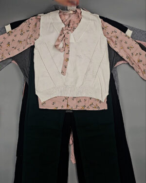 Фотография  930 - Комплекты жен Корея 085#5 кг, ЛОТ СТ-9574 оптом в Йошкар-Оле и республике Марий Эл