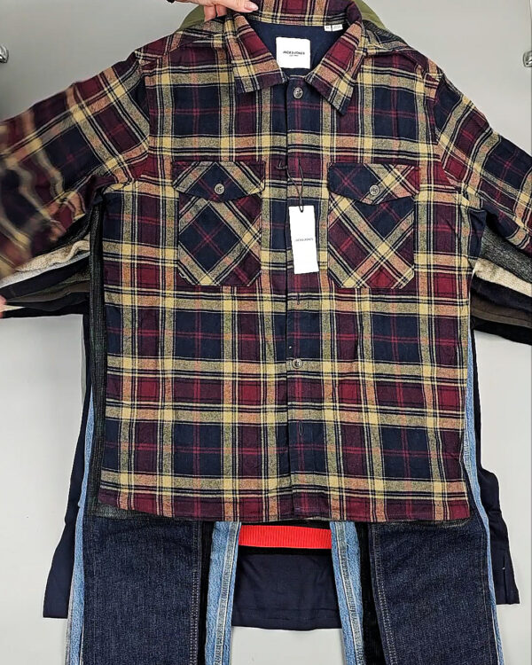 Фотография  622 - JACK JONES Men Winter mix 075#20 кг, ЛОТ № СТ-9533 оптом в Йошкар-Оле и республике Марий Эл